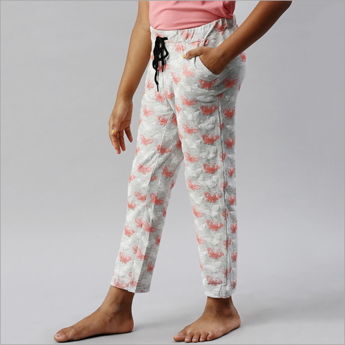 किड्स बटरफ्लाई प्रिंट पायजामा आयु समूह: 3 से 10 वर्ष