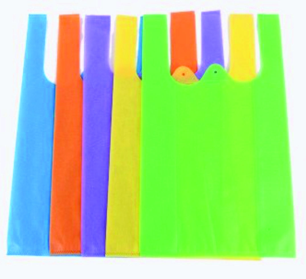 Semi Automatic U And W Cut Bag Making Machine