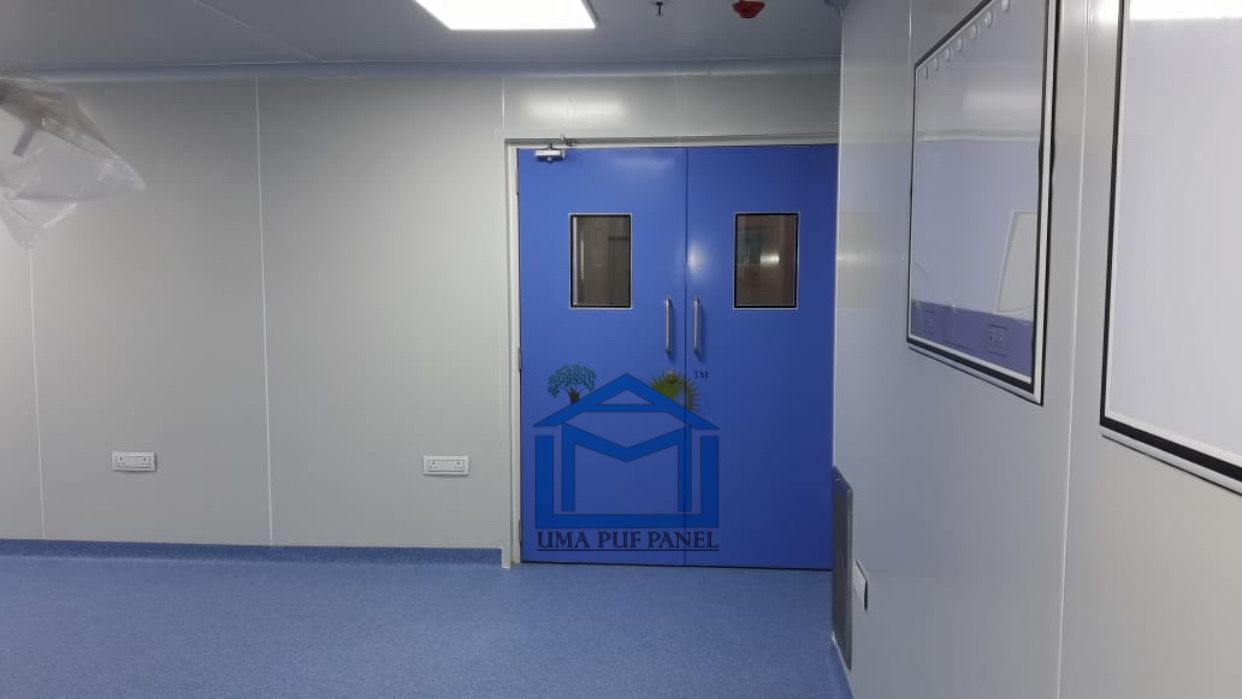 Operation Theater Room - Color: White