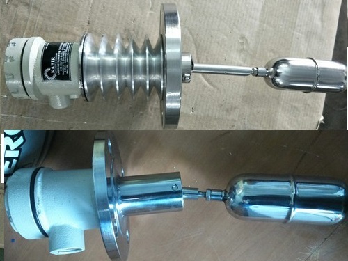 Side Mounted Level Sensor - Input: 230