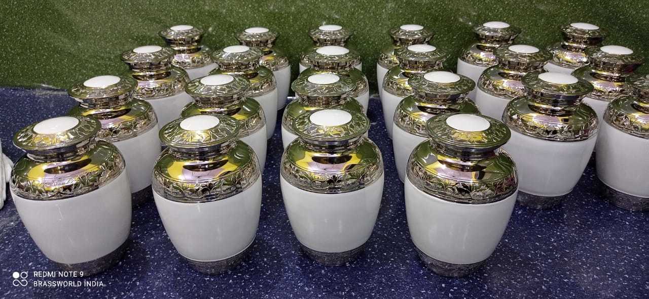 Brass Decorative Cremation Urn For Funeral Funeral Supplies