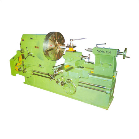 लेथ मशीनें