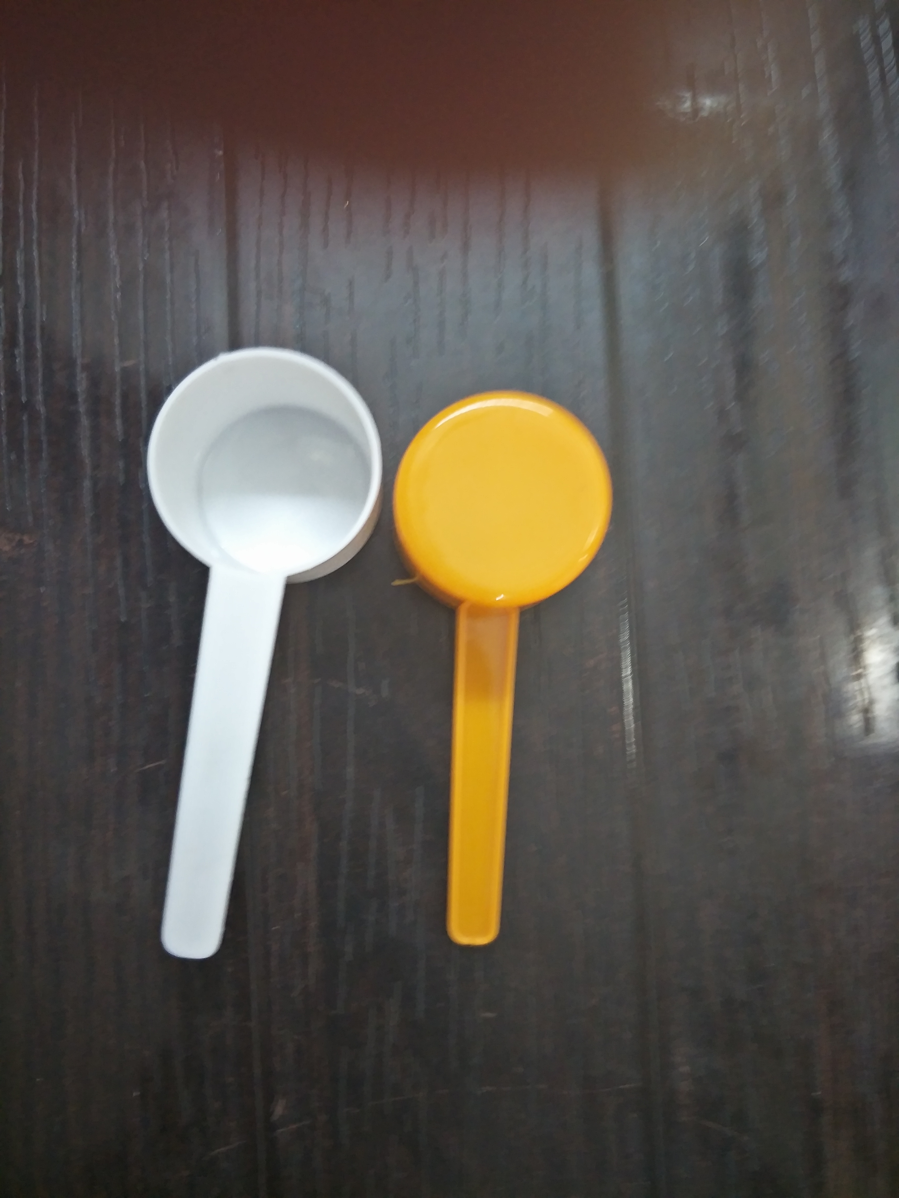 Amul Type Spoon - Color: As Per Requirements