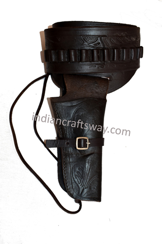 चमड़े की बेल्ट