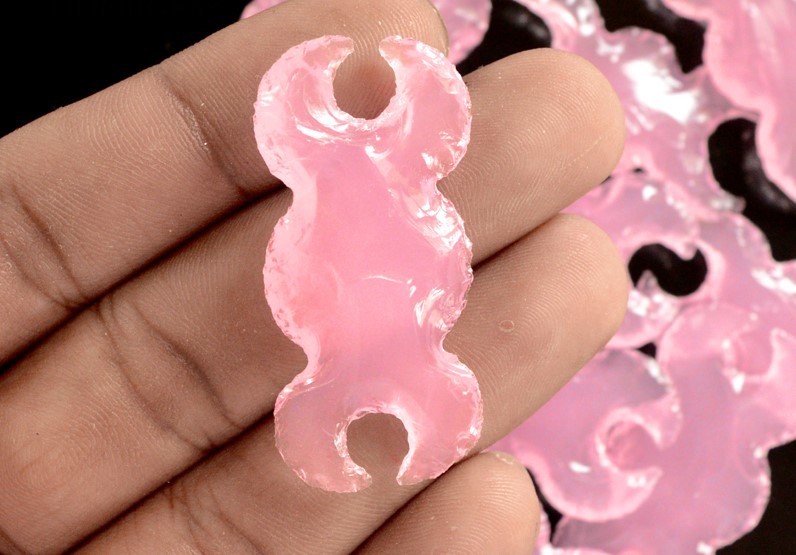 Rose Quartz Triple Moon Carving Grade: Aa