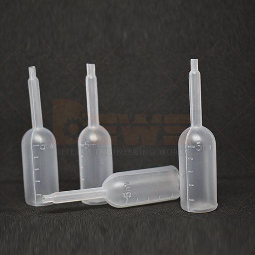 Plastic Pipette Application: Laboratory