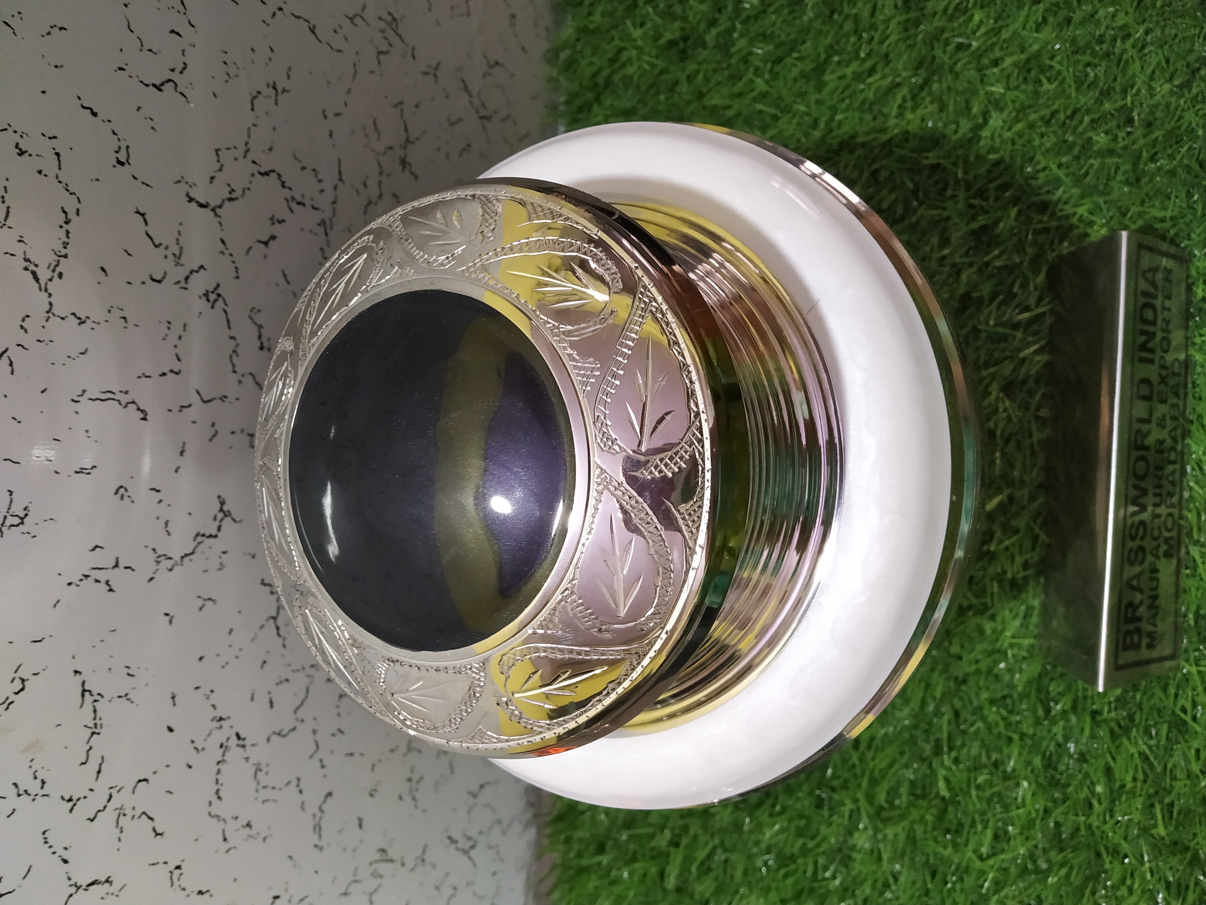 Aluminium Brown With Golden Leaves Engraved Cremation Urn Funeral Supplies