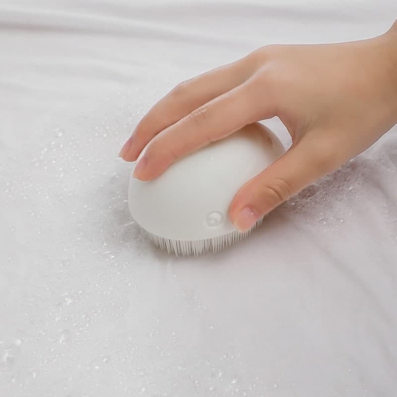 Whale Brush