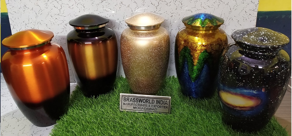Brass Different Variety Of Adult Cremation Urn Funeral Supplies