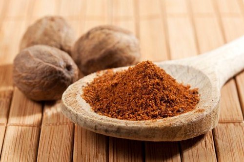 जायफल पाउडर