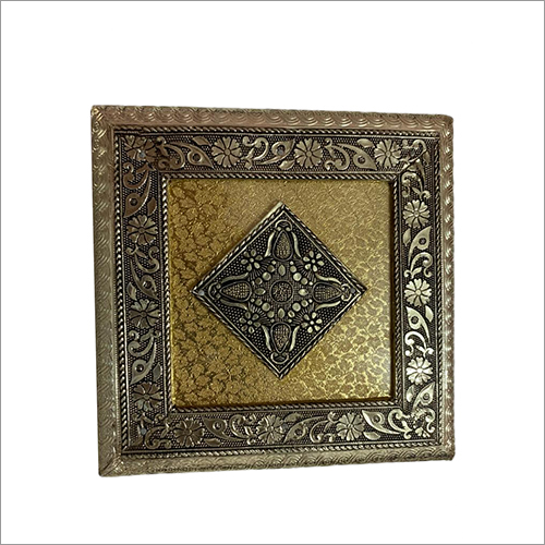 Wooden Handcrafted Dry Fruit Box Size: Customized