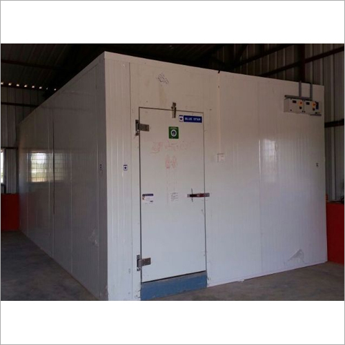 Walk In Chiller Room - Color: White