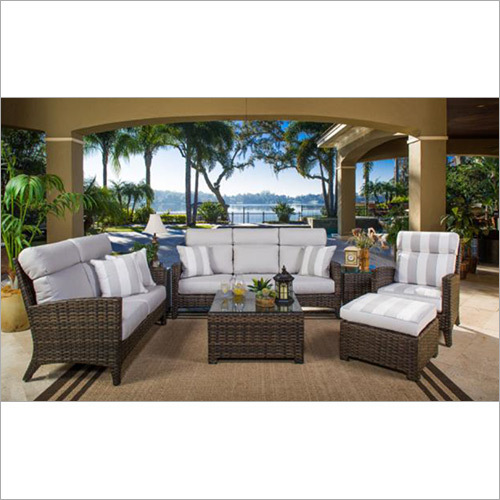 सुंदर विकर सोफा सेट