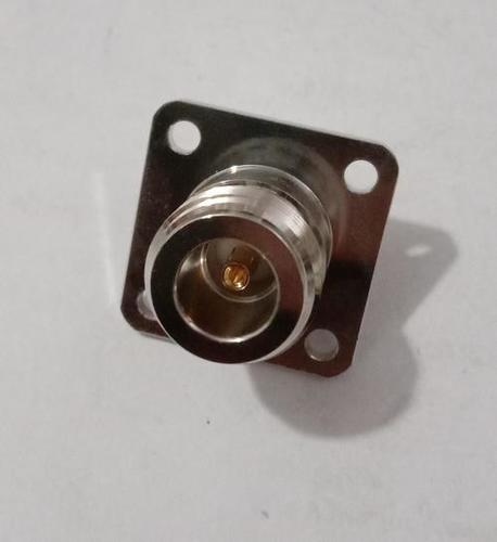 एन फीमेल 4 होल 25 एमएम सोल्डर एप्लीकेशन: आईबीएस/बीटीएस