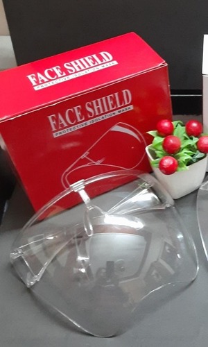 पारदर्शी फेस शील्ड