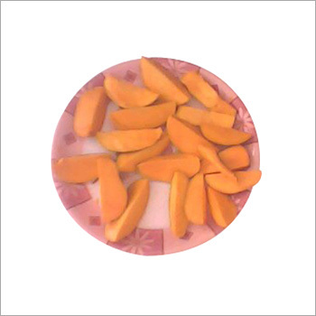 ताज़ा पके हुए आलफोंसो (हापुस) आम