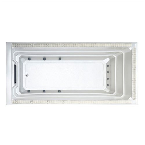 White 7000x2400x1470 Mm Endless Pools