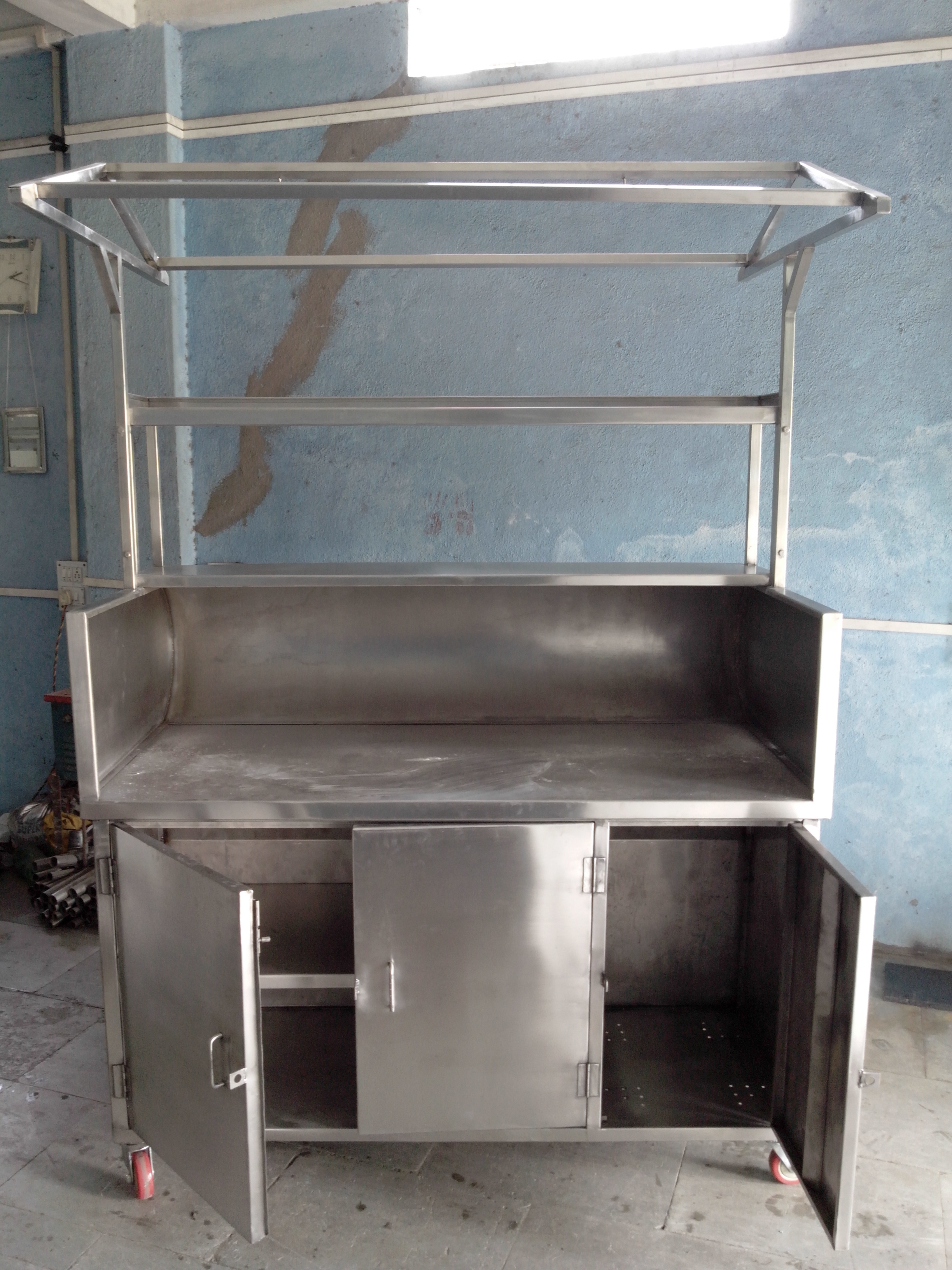 Pav Bhaji Counter - Stainless Steel, Custom Size | Ideal For Hotels, Restaurants, Canteens, Hospitals, Silver Finish