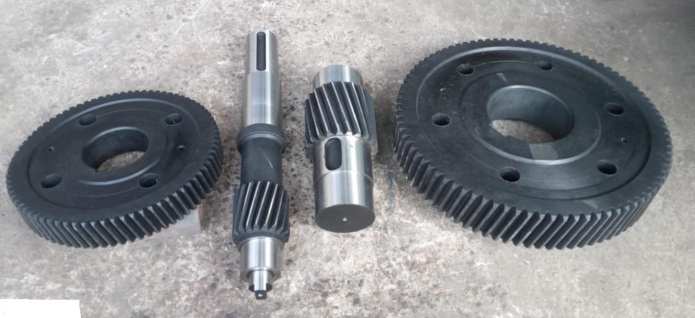 Helical Gear - Cast Iron, Graded Cast Iron, S G Iron, Mild Steel, Stainless Steel, Alloy Steel | Module 1-10, 75-1000mm Od, High Precision, Smooth Finish