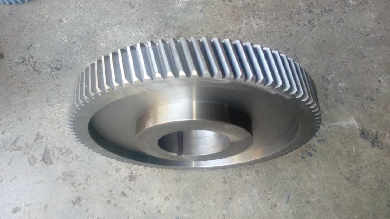 Helical Gear - Cast Iron, Graded Cast Iron, S G Iron, Mild Steel, Stainless Steel, Alloy Steel | Module 1-10, 75-1000mm Od, High Precision, Smooth Finish