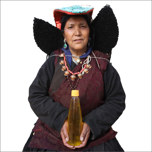 Apricot Kernel Oil Application: Home