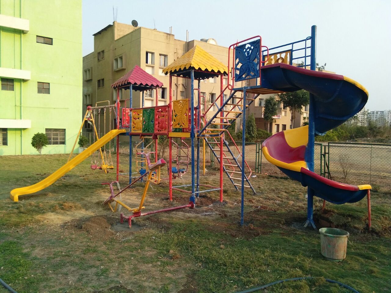 P-1g Multi Platform Outdoor Playground Equipment