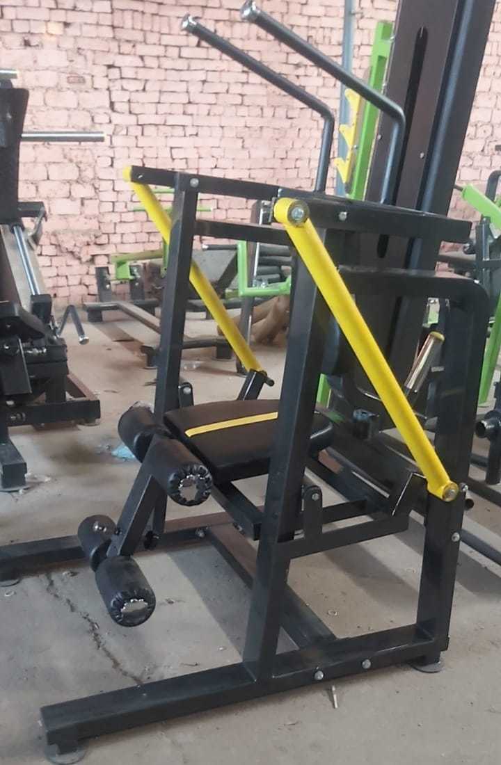Abdominal Crunch Hammer Machine Application: Gain Strength