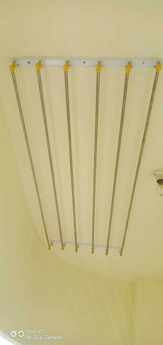 Silver Ceiling Cloth Drying Hanger In Kovaipudur