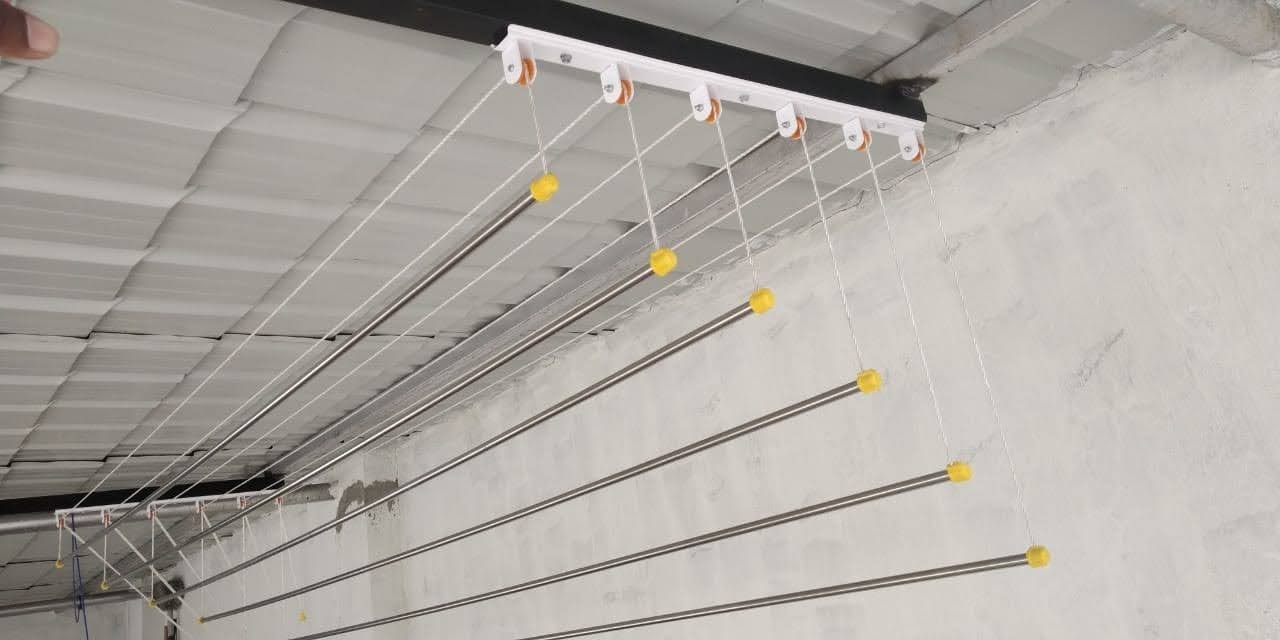 Silver Ceiling Cloth Drying Hanger In Kuniamuthur