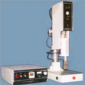 अल्ट्रासोनिक प्लास्टिक वेल्डिंग मशीन