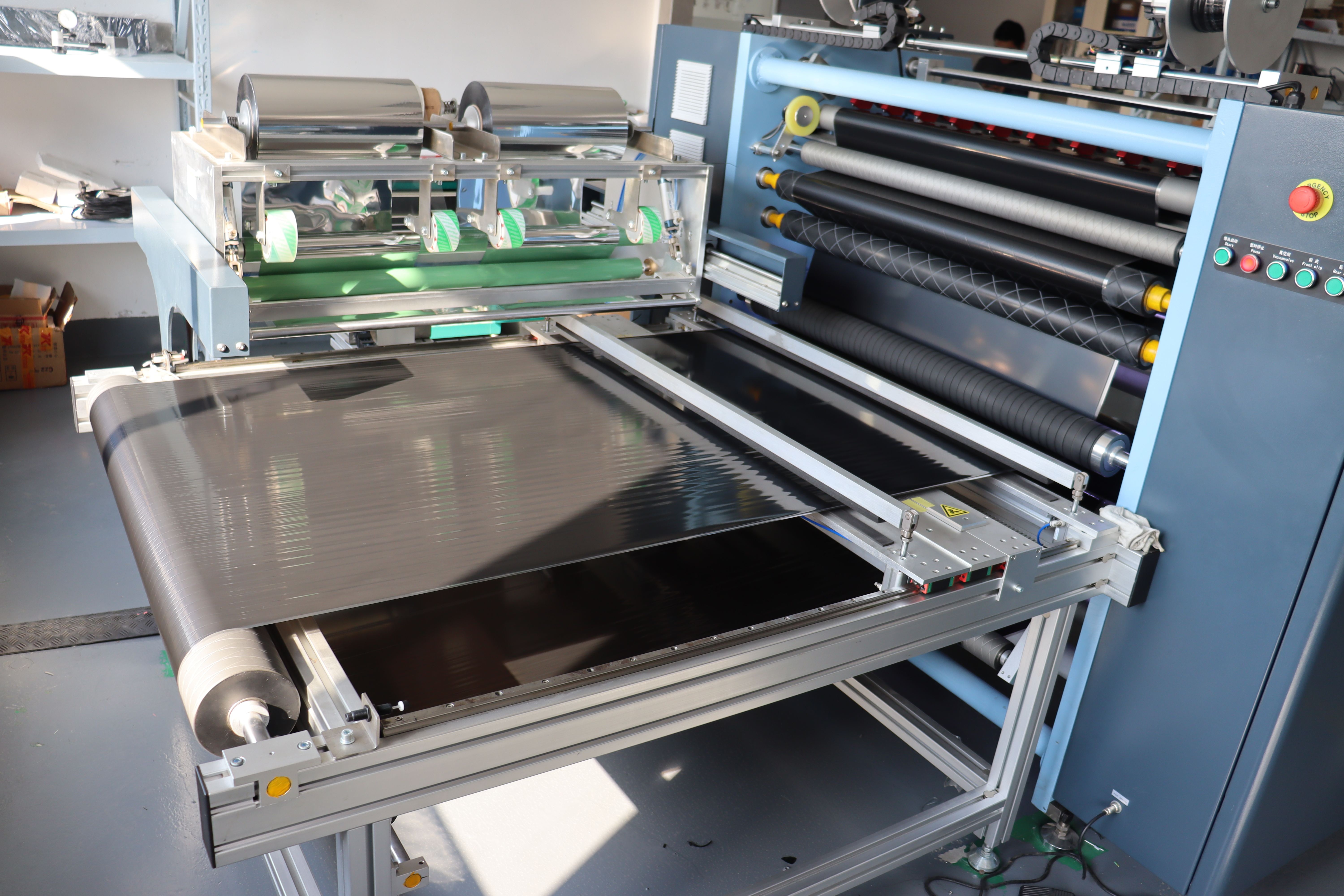Automatic Barcode Ink Ribbon Cutter Rewinder Capacity: 1.5-2 Million Sqm