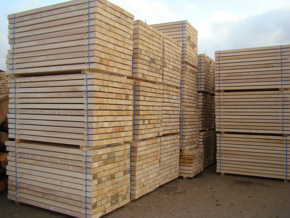 Pine Wood Lumber Cheap Price Make Pallet Furniture