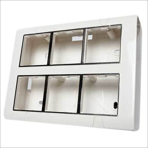 12 Modular Gang Box Application: Electrical Industries