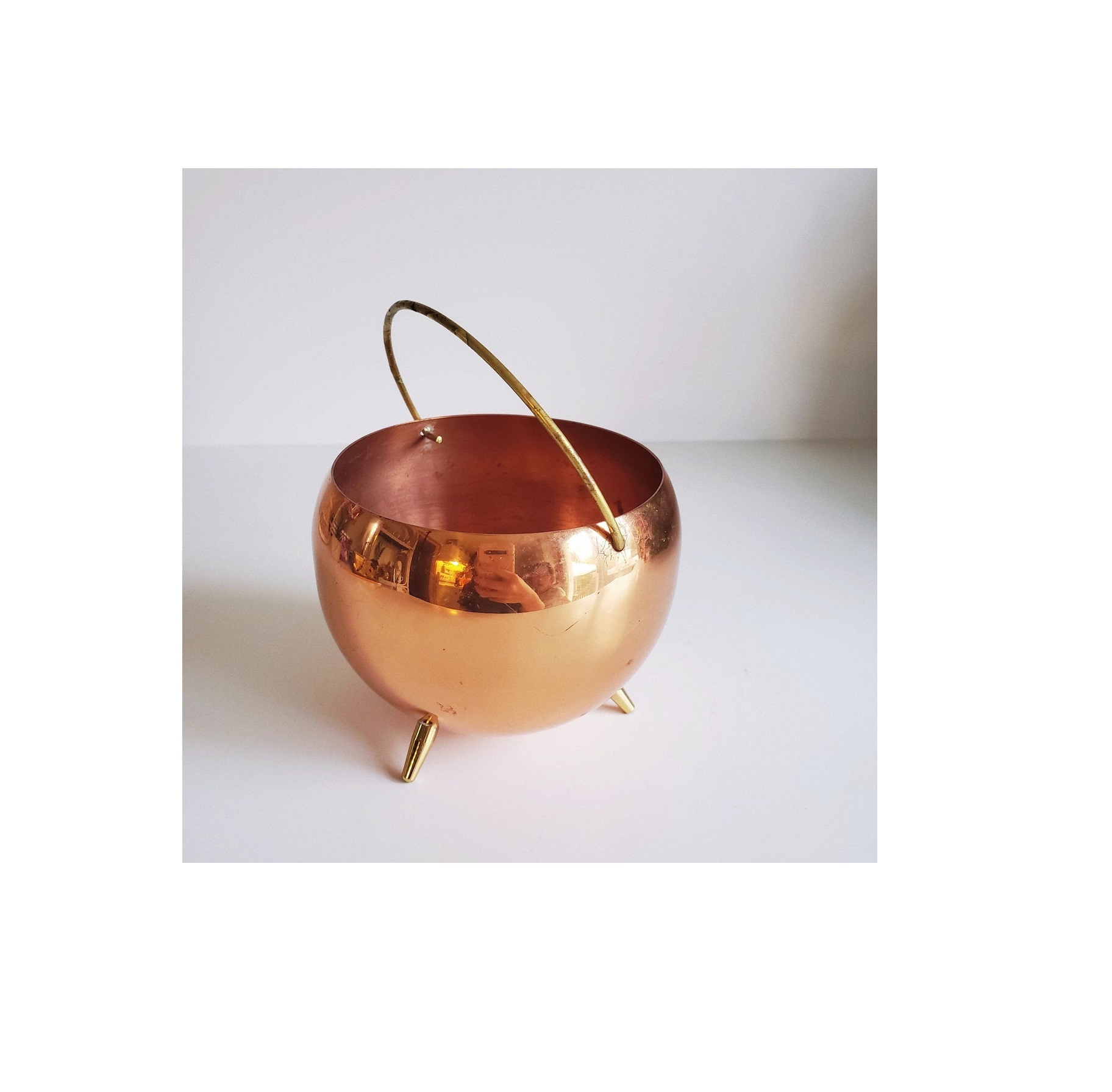 Brass Round Planter