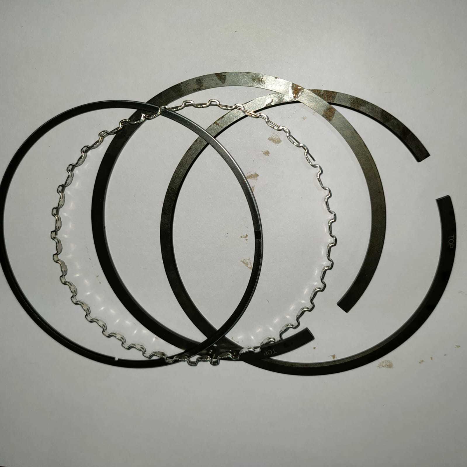 Piston Rings - Cast Iron Material | High-quality Gas Compression Sealing For Compressors