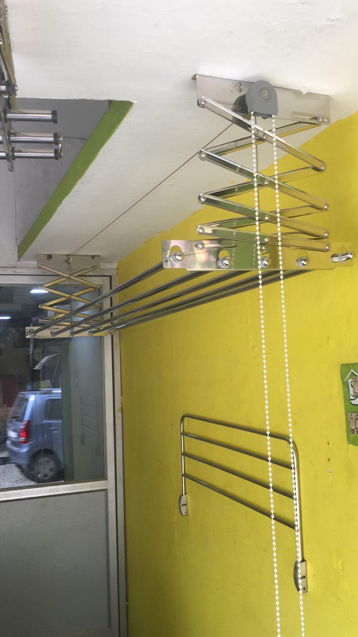 Silver Ceiling Cloth Hangers In Singanallur