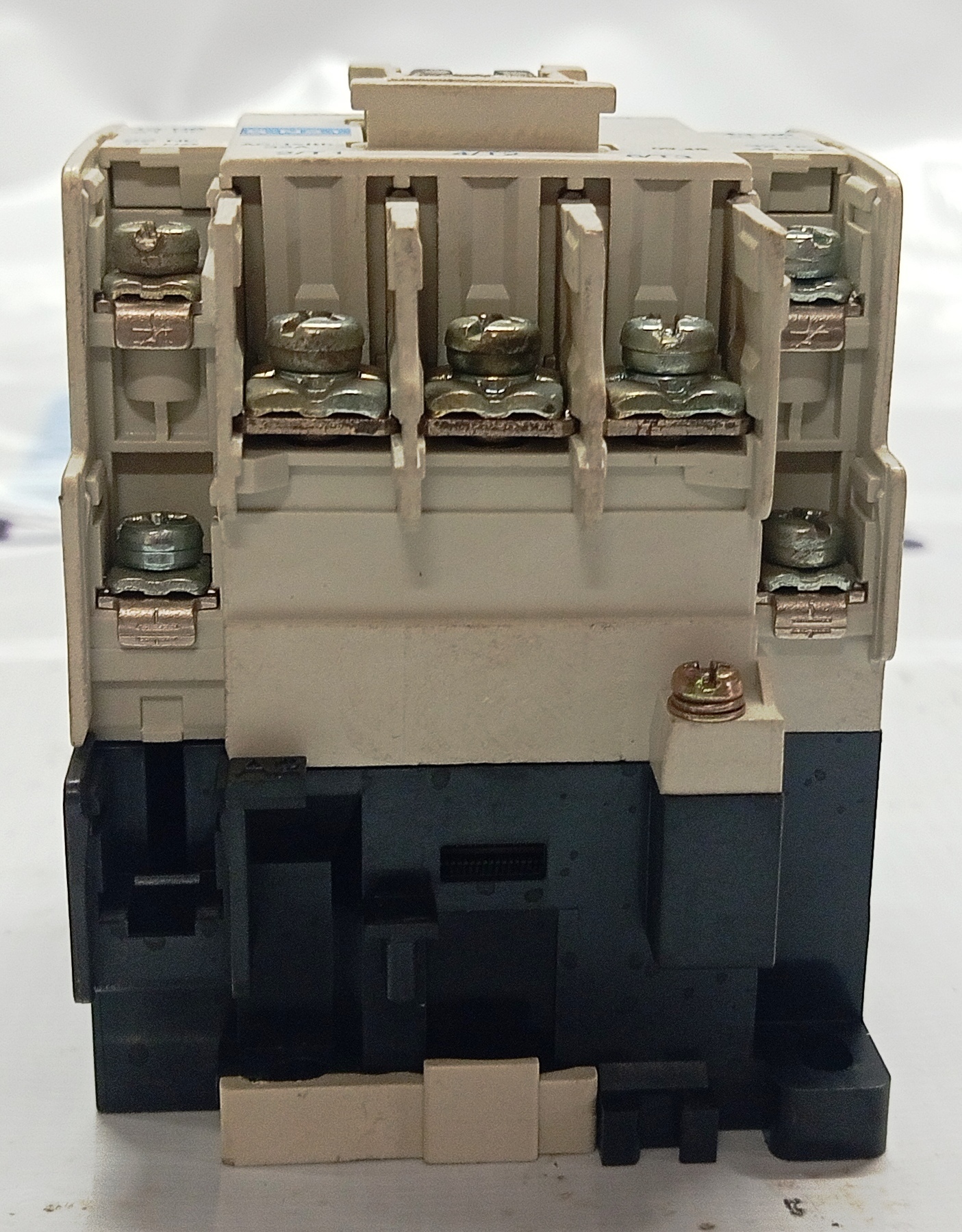 Mitsubishi S-n21 Contactor