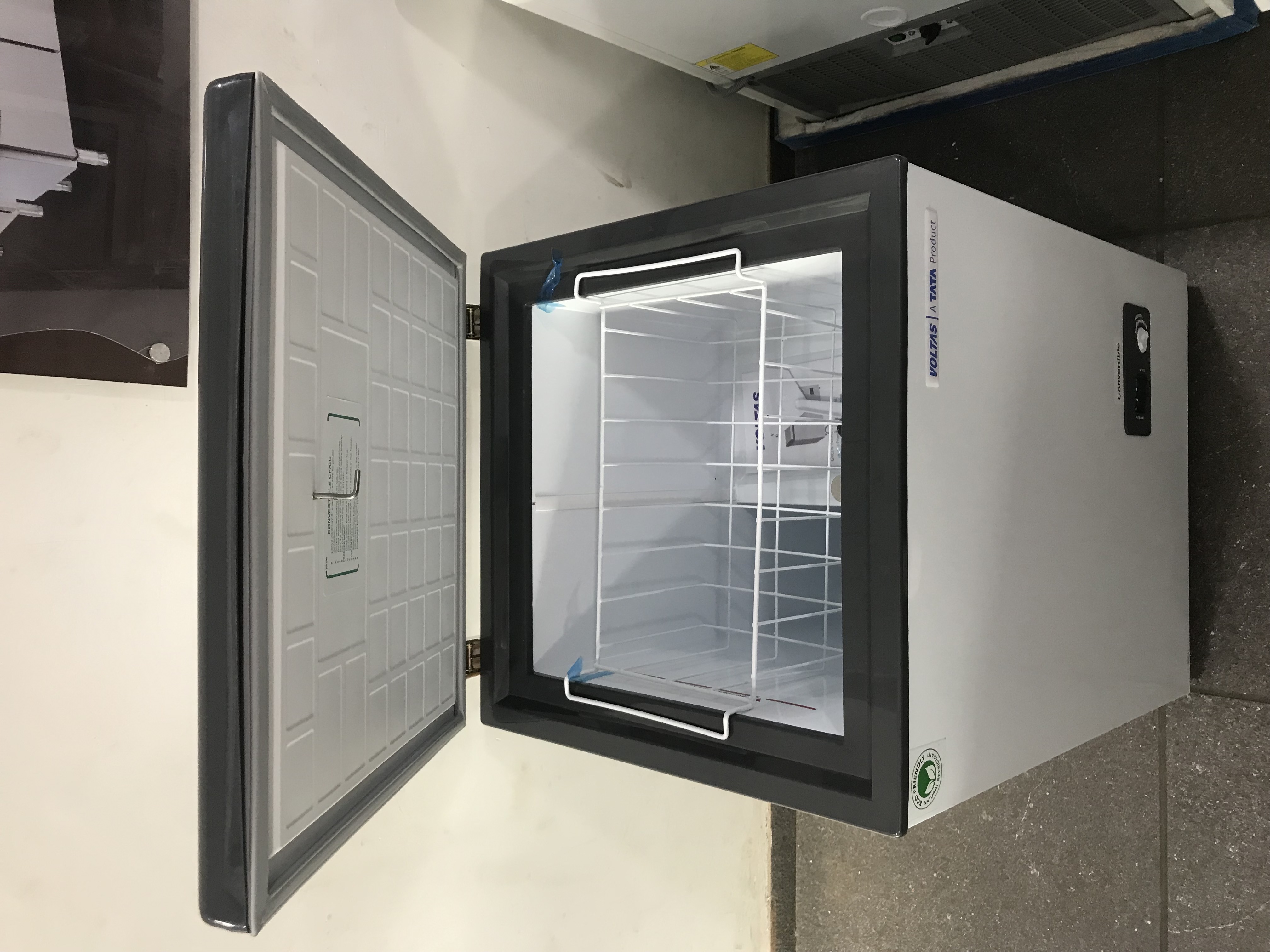Voltas 100 - Color: White