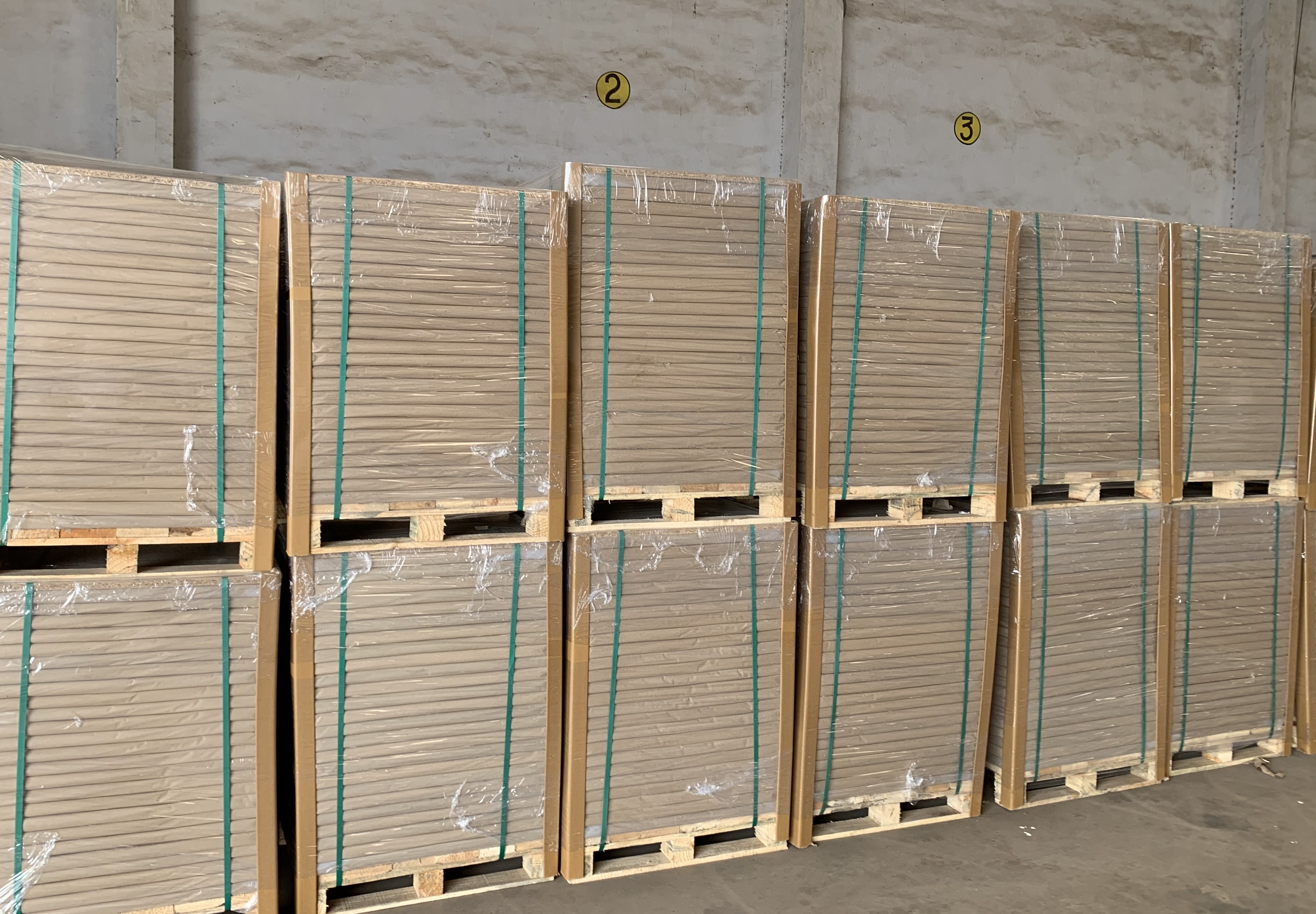 Moisture Proof Duplex Board With Natural White Surface