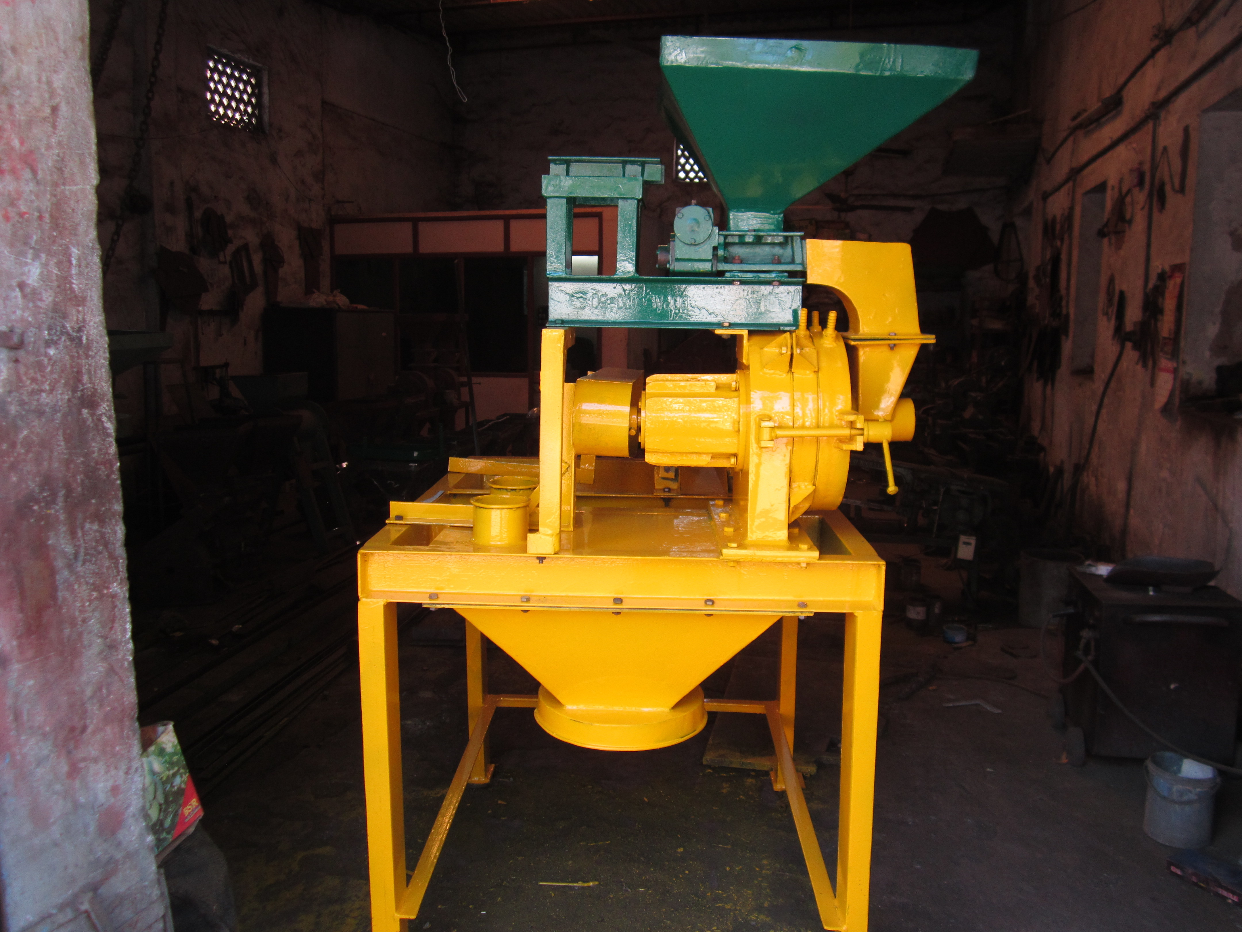 Yellow Maize Corn Starch Grinding Pulverizer