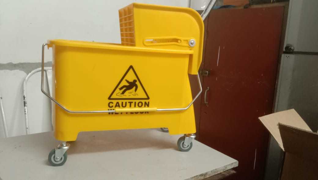 Yellow 20 Ltr Single Bucket Wringer Trolley