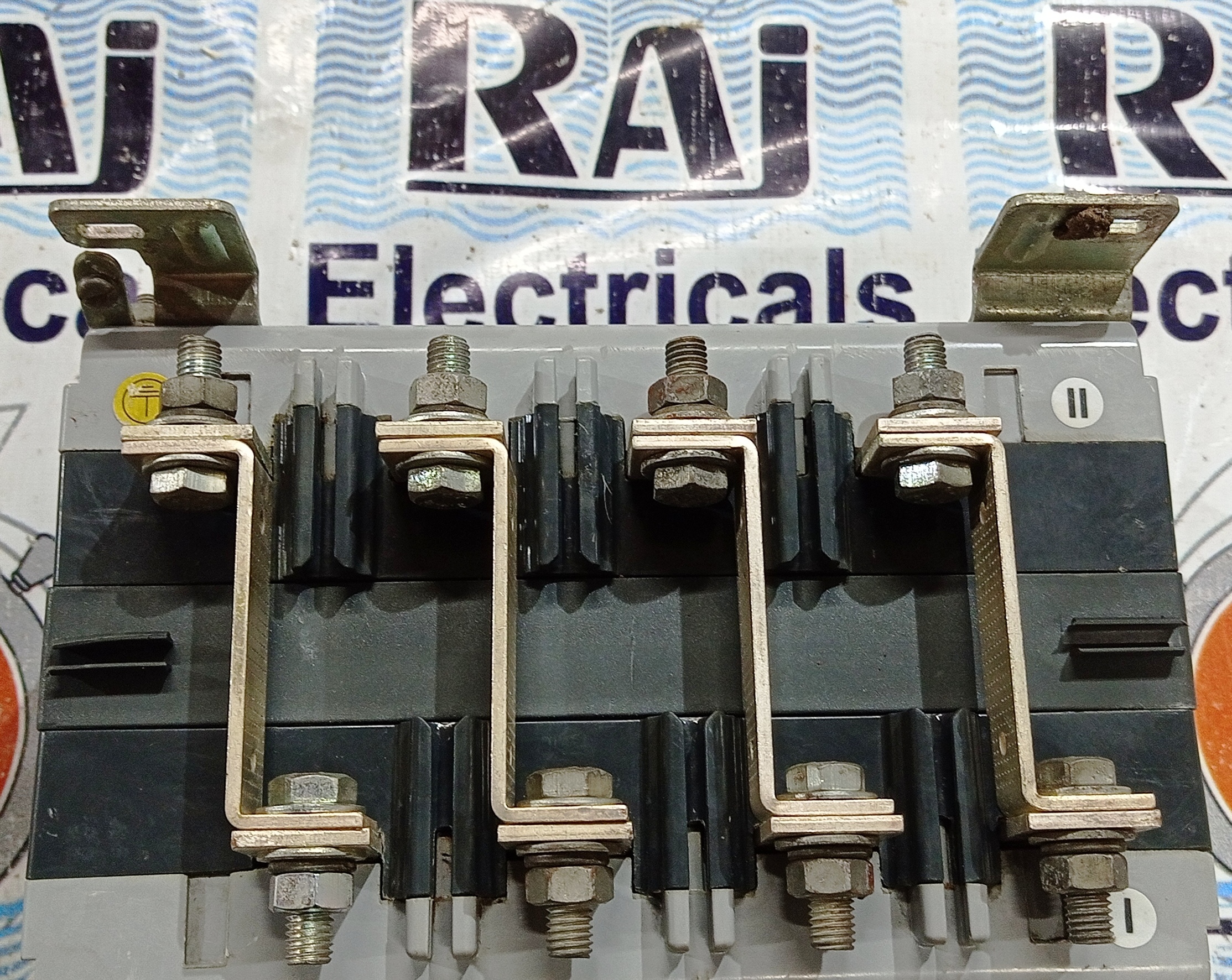 L&t Co2 160a Changeover Switch