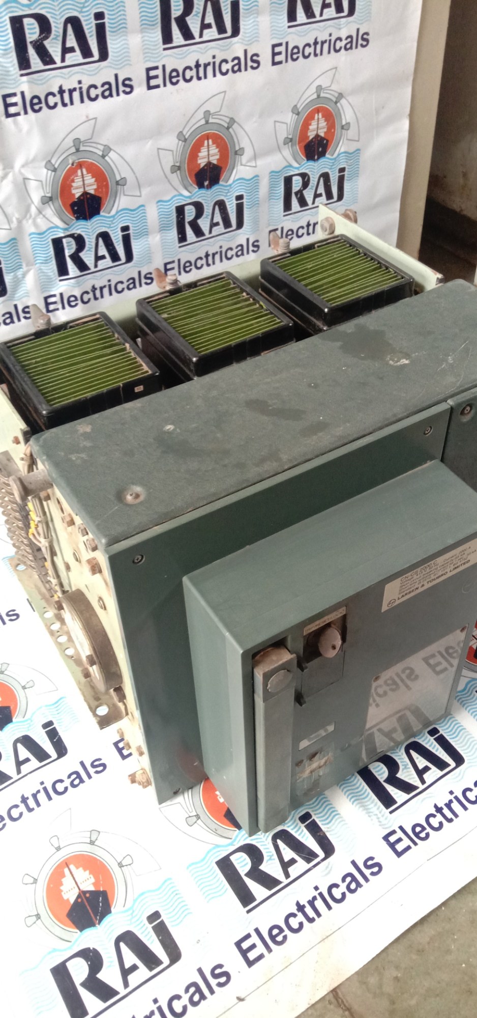 L&t 2000a Air Circuit Breaker