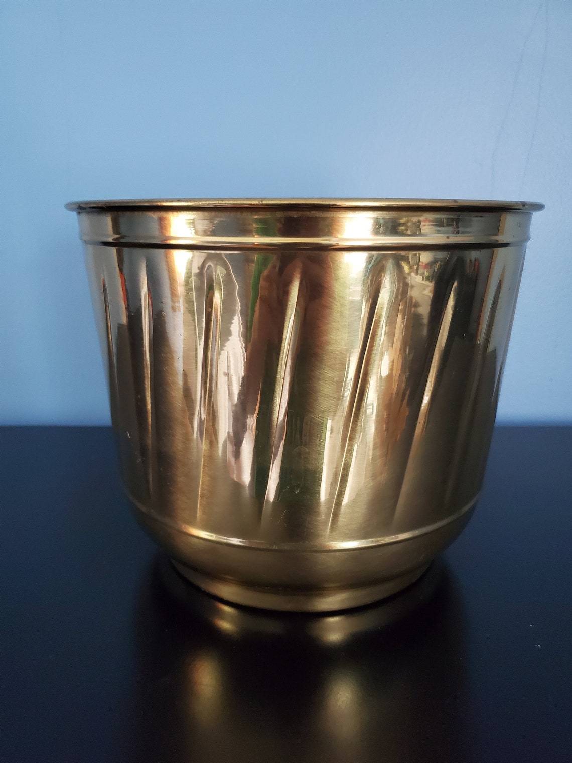 New Design Brass Planter For Garden