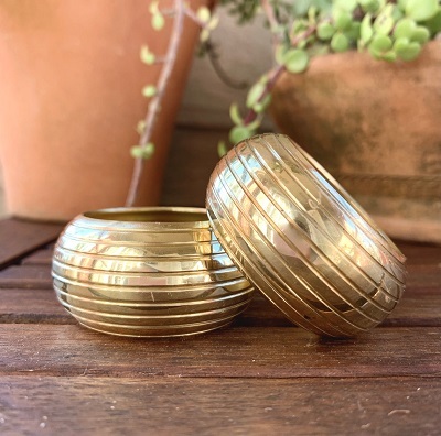 Brass Lining Planter In Round Shaped