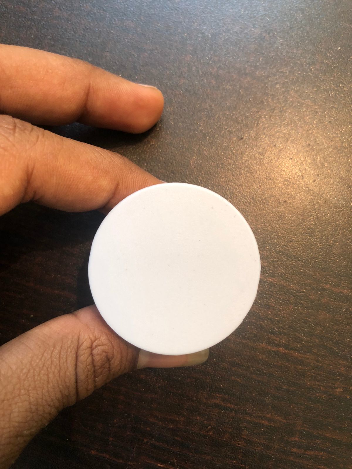 White Plain Pop Socket