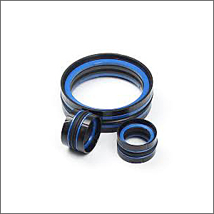 कॉम्पैक्ट सेट