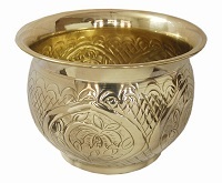Brass Lines Engraved With Big Round Outdoor Planter