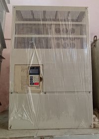 YASKAWA VARISPEED F7 150 HP AC ड्राइव