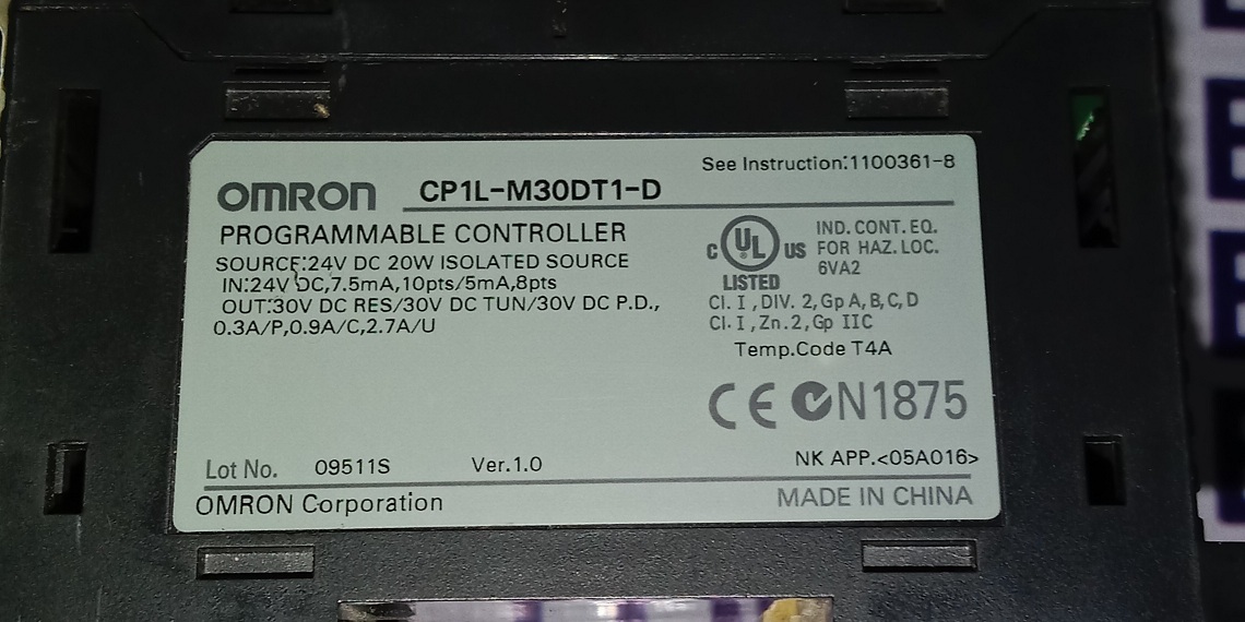 Omron Controller Cp1l-m30dt1-d